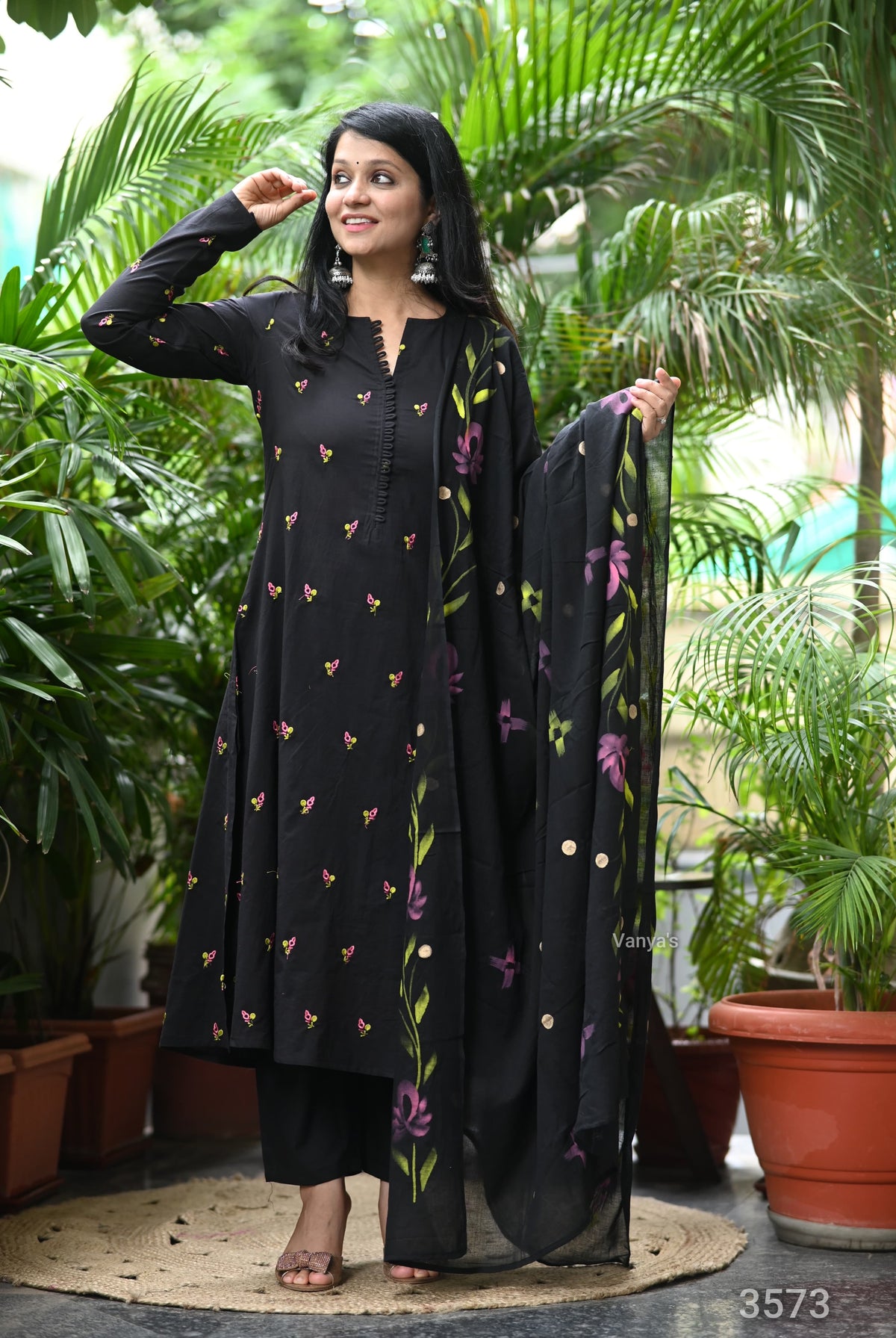 Black embroidery A line cotton Set