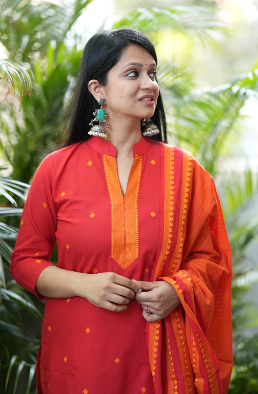 Handloom Cotton Set