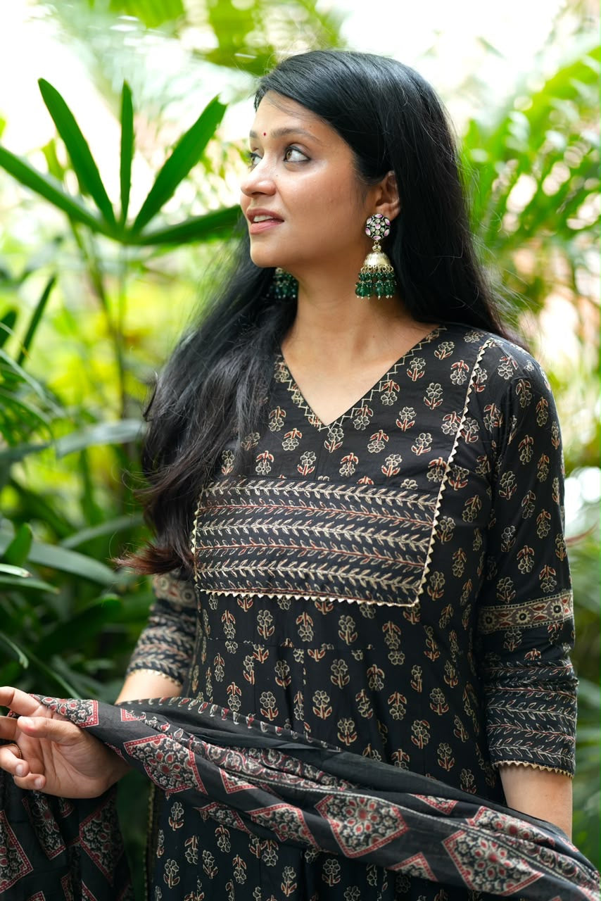 Nyra Cut Anarkali Set