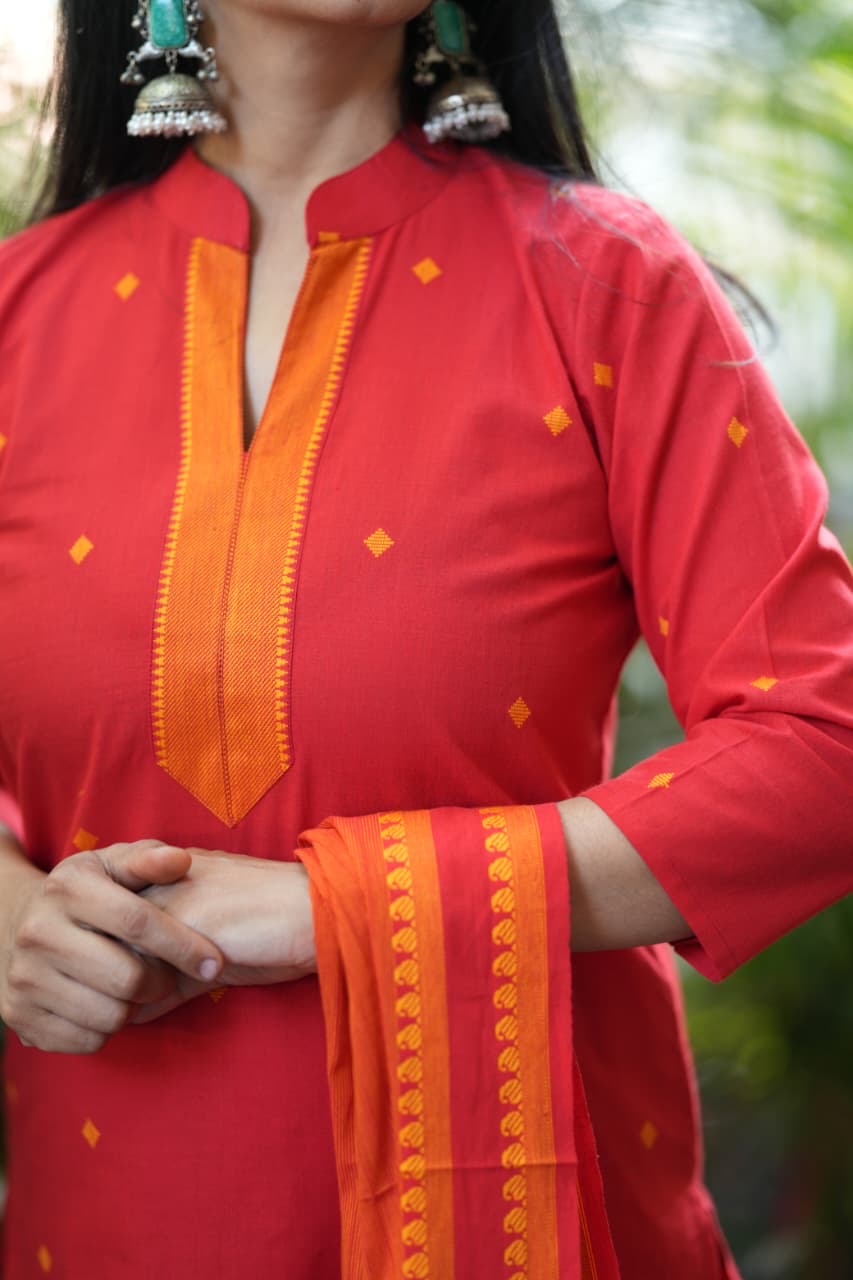 Handloom Cotton Set